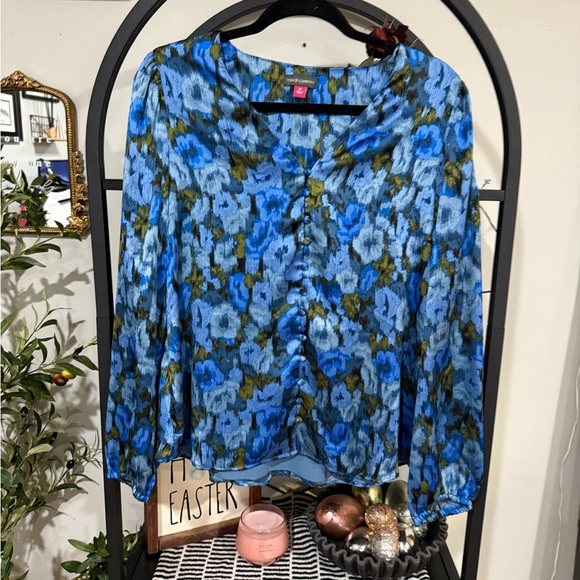 Vince Camuto Blue and Green Button Down Shirt size medium - Picture 1 of 9